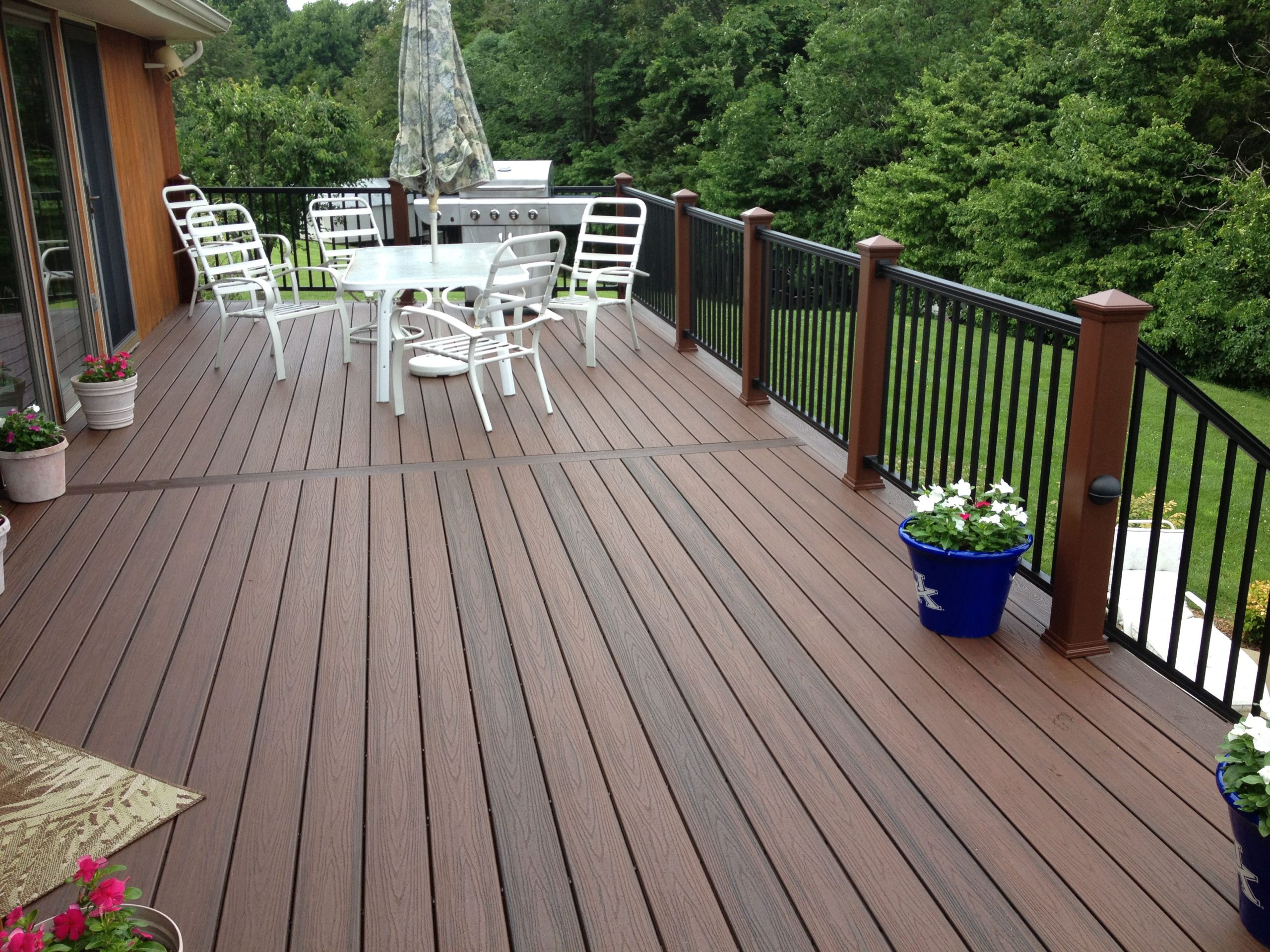 deck builders near me Chicago